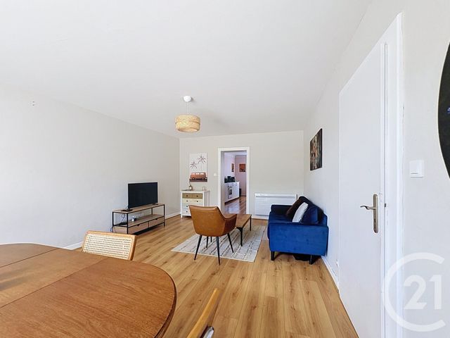 Appartement &agrave; vendre - 4 pi&egrave;ces - 99 m2 - Longeville Les Metz - 57 - LORRAINE
