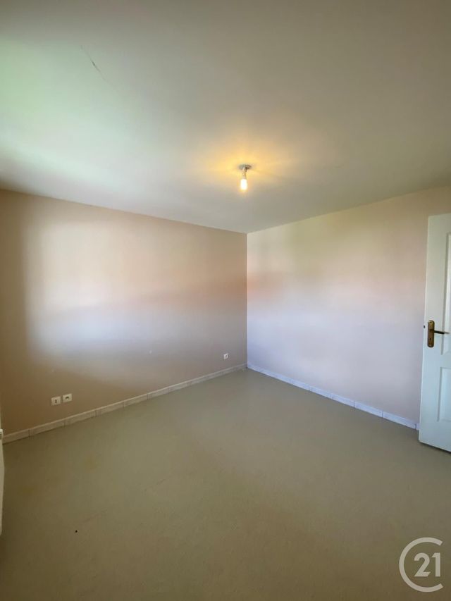 Appartement F3 &agrave; louer - 3 pi&egrave;ces - 77 m2 - Doncourt Les Conflans - 54 - LORRAINE