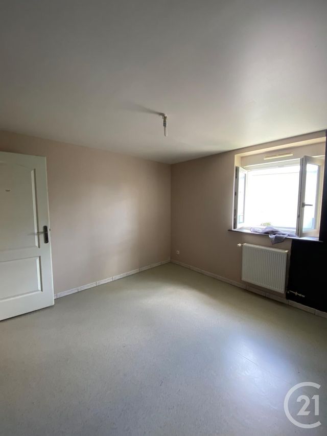 Appartement F3 &agrave; louer - 3 pi&egrave;ces - 77 m2 - Doncourt Les Conflans - 54 - LORRAINE