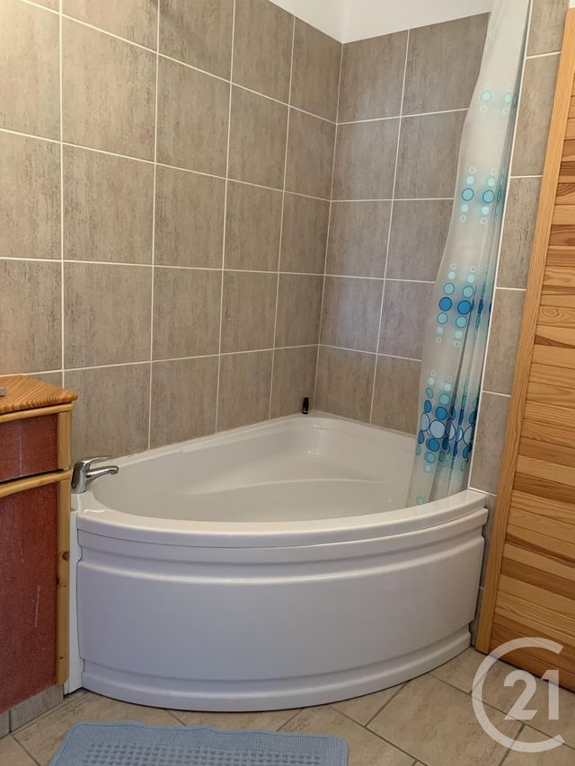 Appartement F2 &agrave; louer - 2 pi&egrave;ces - 61,48 m2 - Metz - 57 - LORRAINE