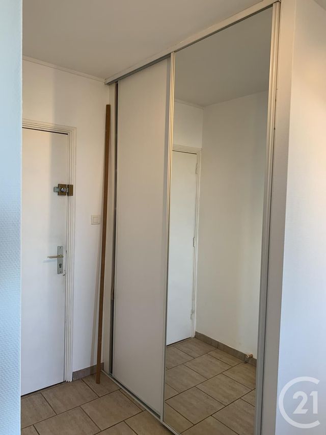 Appartement F2 &agrave; louer - 2 pi&egrave;ces - 61,48 m2 - Metz - 57 - LORRAINE
