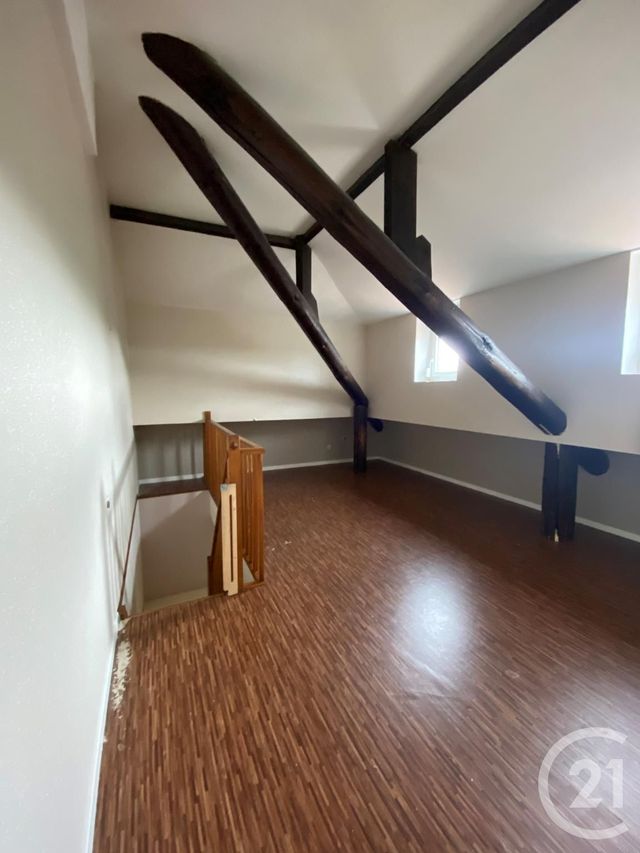 Appartement F4 &agrave; louer - 4 pi&egrave;ces - 100 m2 - Auboue - 54 - LORRAINE
