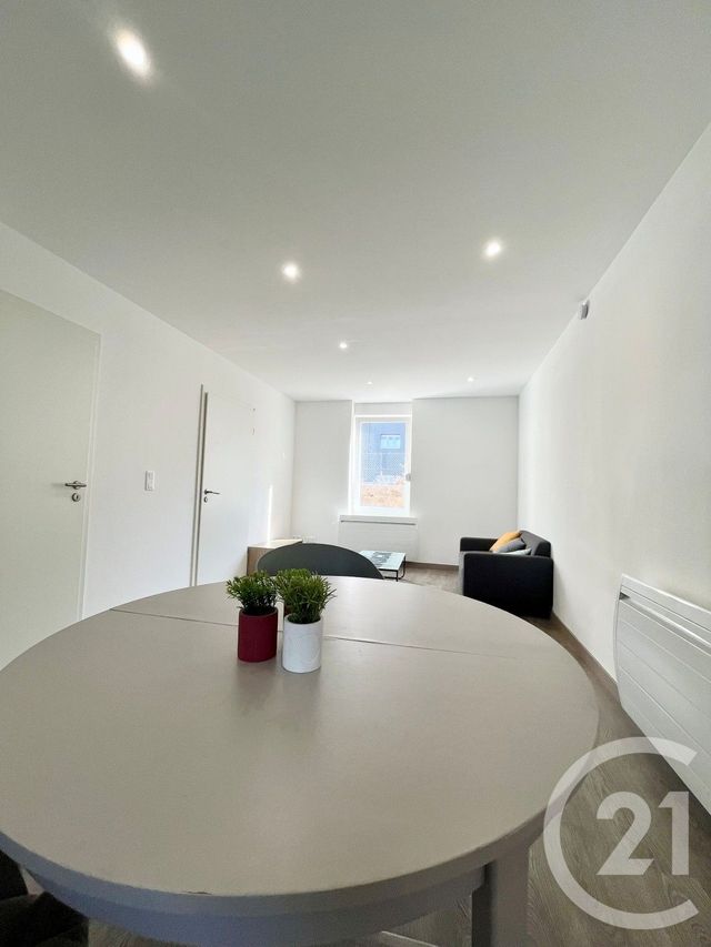 Appartement F2 &agrave; louer - 2 pi&egrave;ces - 53,79 m2 - Moyeuvre Grande - 57 - LORRAINE