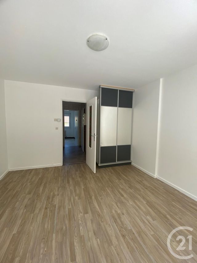 Appartement F1 &agrave; louer - 1 pi&egrave;ce - 31,50 m2 - St Julien Les Metz - 57 - LORRAINE