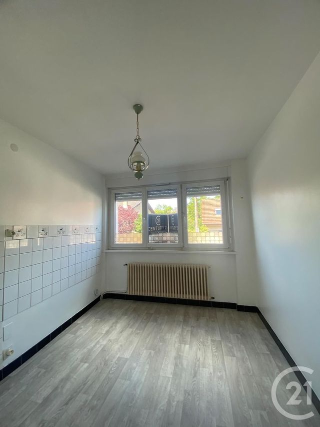 Appartement F1 &agrave; louer - 1 pi&egrave;ce - 31,50 m2 - St Julien Les Metz - 57 - LORRAINE