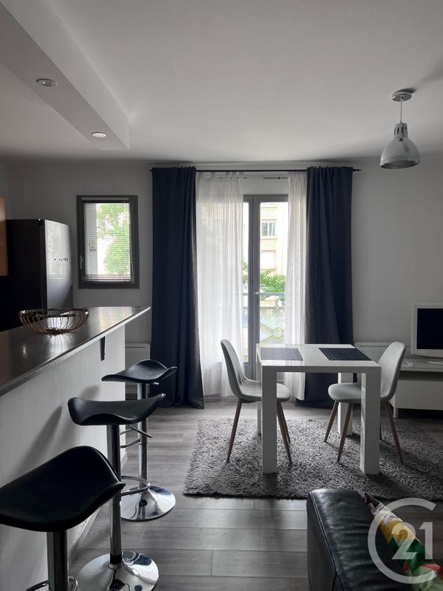 Appartement F2 &agrave; louer - 2 pi&egrave;ces - 42,64 m2 - Longeville Les Metz - 57 - LORRAINE