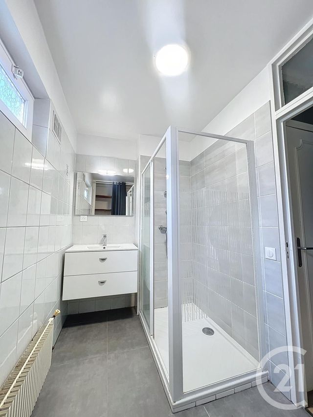 Maison &agrave; louer - 6 pi&egrave;ces - 125,83 m2 - Moulins Les Metz - 57 - LORRAINE