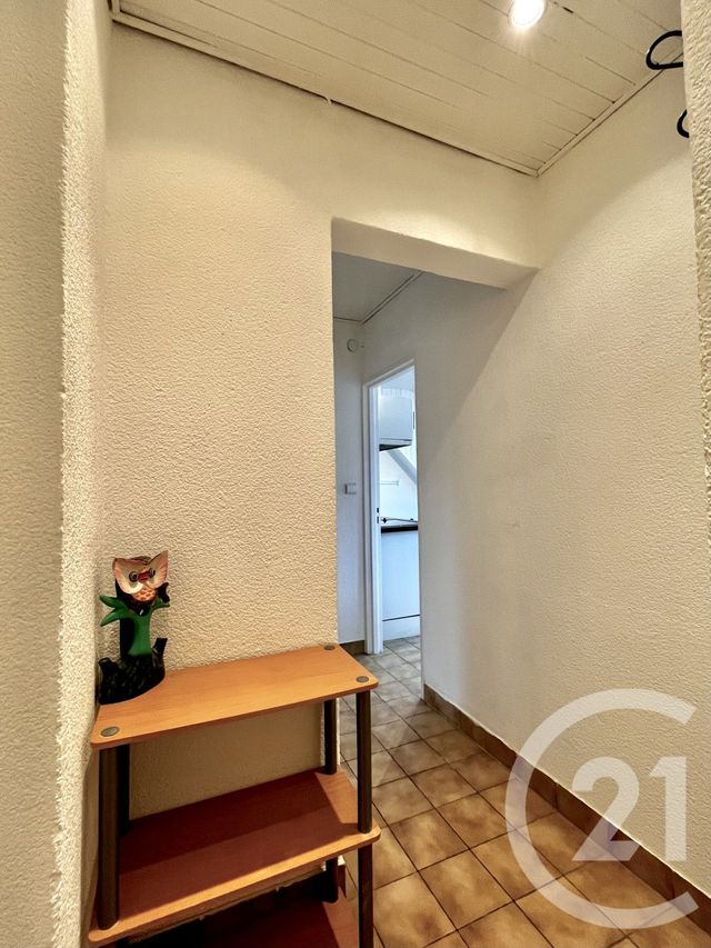 Appartement F1 &agrave; louer - 1 pi&egrave;ce - 29,43 m2 - Metz - 57 - LORRAINE