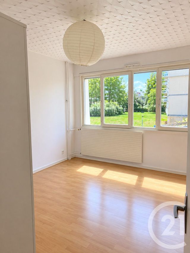 Appartement F4 &agrave; louer - 3 pi&egrave;ces - 72,06 m2 - Metz - 57 - LORRAINE