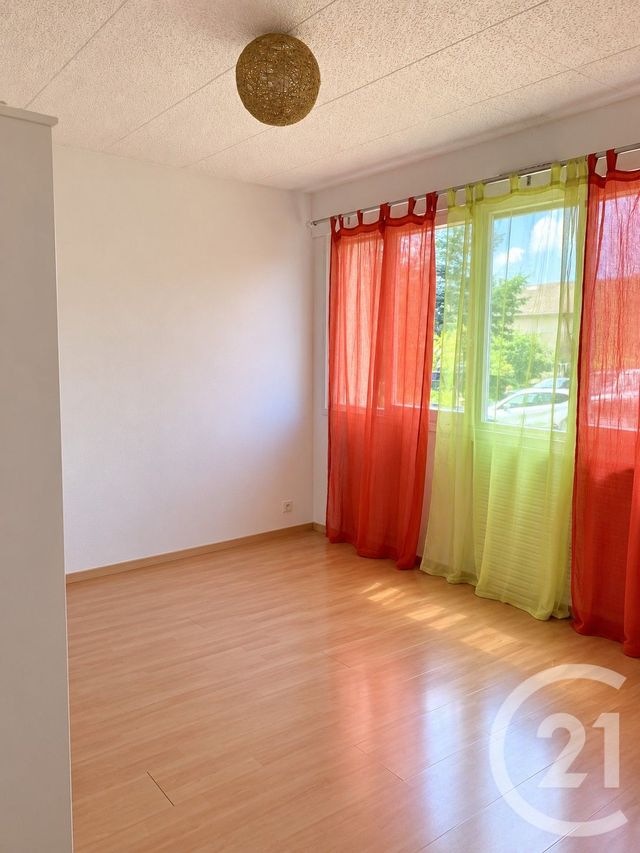 Appartement F4 &agrave; louer - 3 pi&egrave;ces - 72,06 m2 - Metz - 57 - LORRAINE