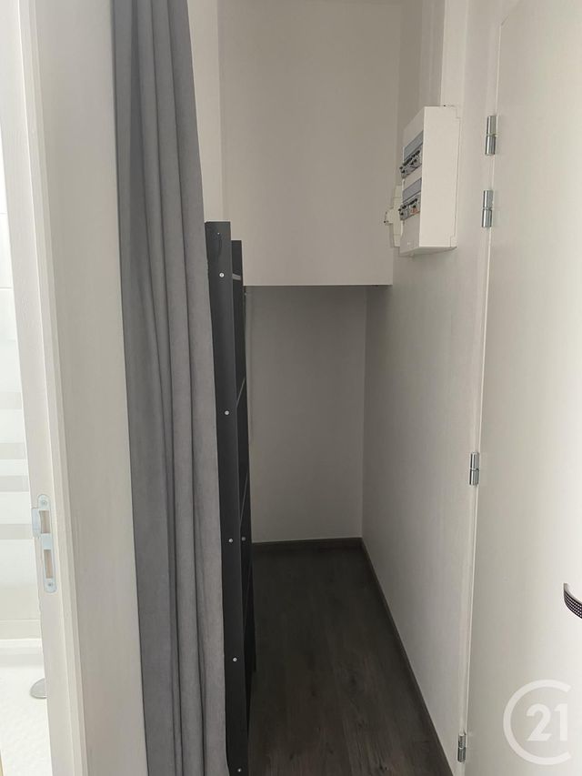 Appartement F3 &agrave; louer - 3 pi&egrave;ces - 43,45 m2 - Metz - 57 - LORRAINE