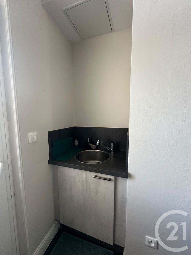 Appartement F2 &agrave; louer - 2 pi&egrave;ces - 56,78 m2 - Metz - 57 - LORRAINE