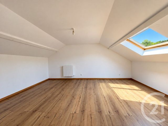 Maison &agrave; louer - 5 pi&egrave;ces - 88,60 m2 - Joeuf - 54 - LORRAINE