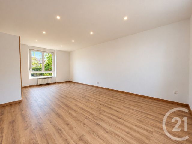Maison &agrave; louer - 5 pi&egrave;ces - 88,60 m2 - Joeuf - 54 - LORRAINE
