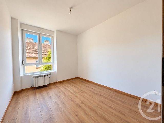 Maison &agrave; louer - 5 pi&egrave;ces - 88,60 m2 - Joeuf - 54 - LORRAINE