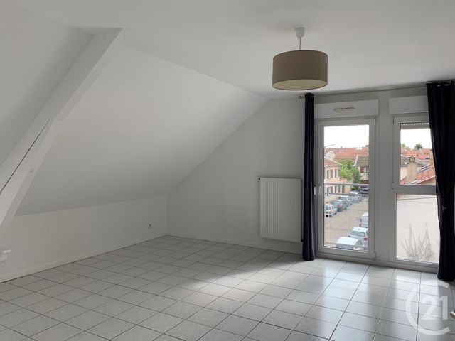 Appartement F3 &agrave; louer - 3 pi&egrave;ces - 66,18 m2 - Metz - 57 - LORRAINE