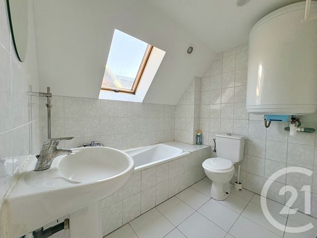 Appartement F1 &agrave; louer - 1 pi&egrave;ce - 24,80 m2 - Metz - 57 - LORRAINE