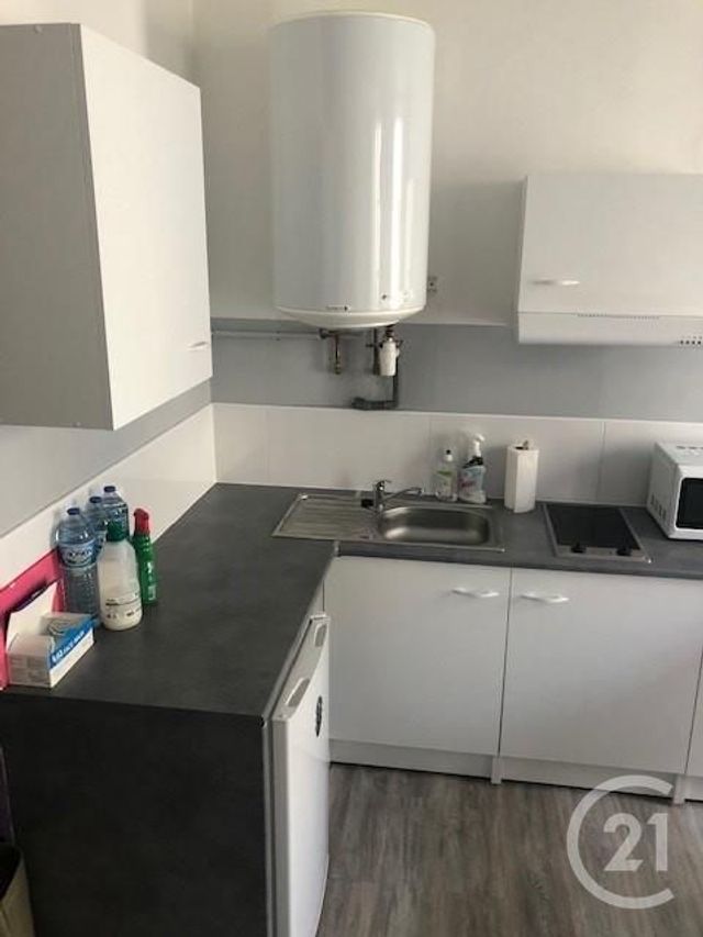 Appartement F1 &agrave; louer - 1 pi&egrave;ce - 25,58 m2 - Metz - 57 - LORRAINE