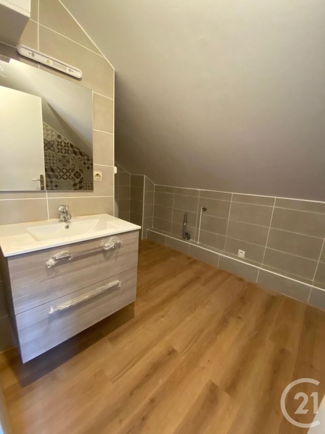 Maison &agrave; louer - 3 pi&egrave;ces - 78,82 m2 - Malancourt La Montagne - 57 - LORRAINE