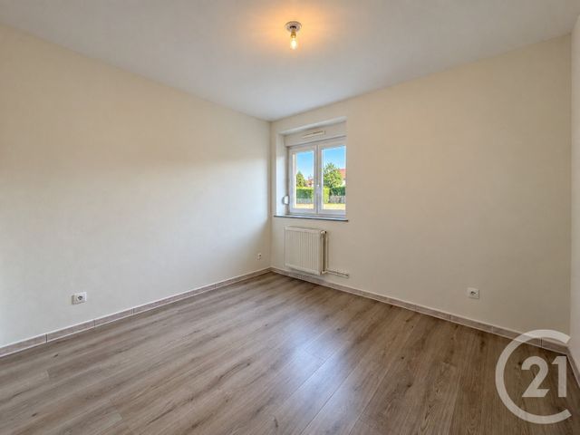 Appartement F5 &agrave; louer - 5 pi&egrave;ces - 91,80 m2 - Doncourt Les Conflans - 54 - LORRAINE