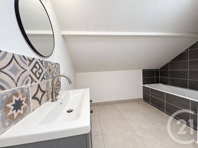 Maison &agrave; louer - 5 pi&egrave;ces - 135,07 m2 - Nouilly - 57 - LORRAINE