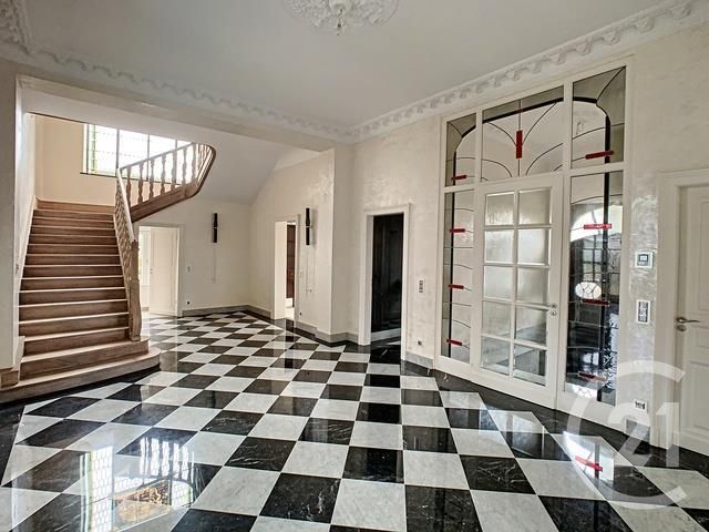 Maison &agrave; vendre - 19 pi&egrave;ces - 675 m2 - Metz - 57 - LORRAINE