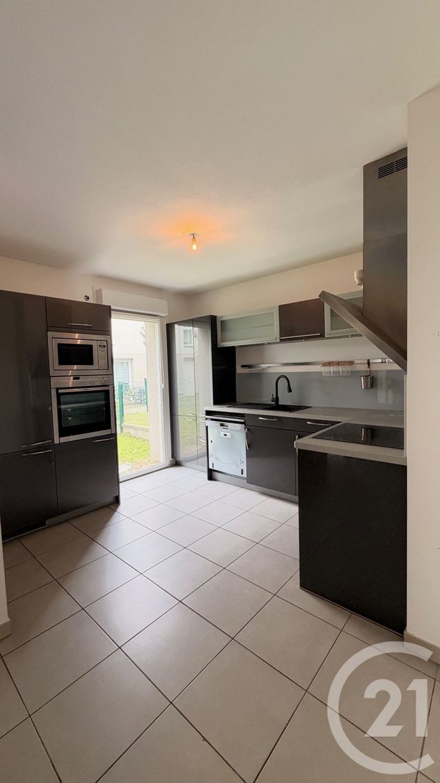 Appartement F3 &agrave; louer - 3 pi&egrave;ces - 65,29 m2 - Rosselange - 57 - LORRAINE