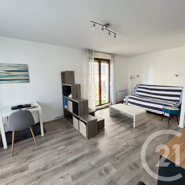 Appartement F1 &agrave; louer - 1 pi&egrave;ce - 33 m2 - Montigny Les Metz - 57 - LORRAINE