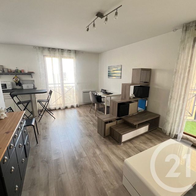 Appartement F1 &agrave; louer - 1 pi&egrave;ce - 33 m2 - Montigny Les Metz - 57 - LORRAINE
